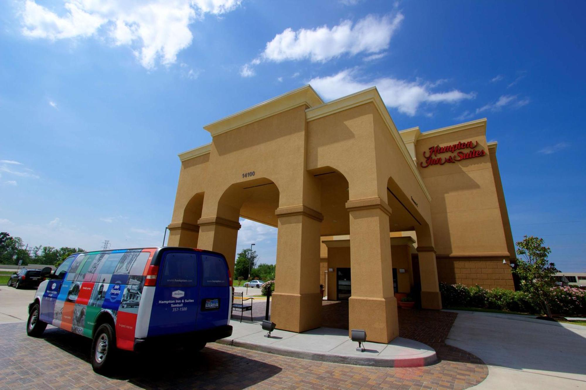 Hampton Inn & Suites Tomball Exterior photo