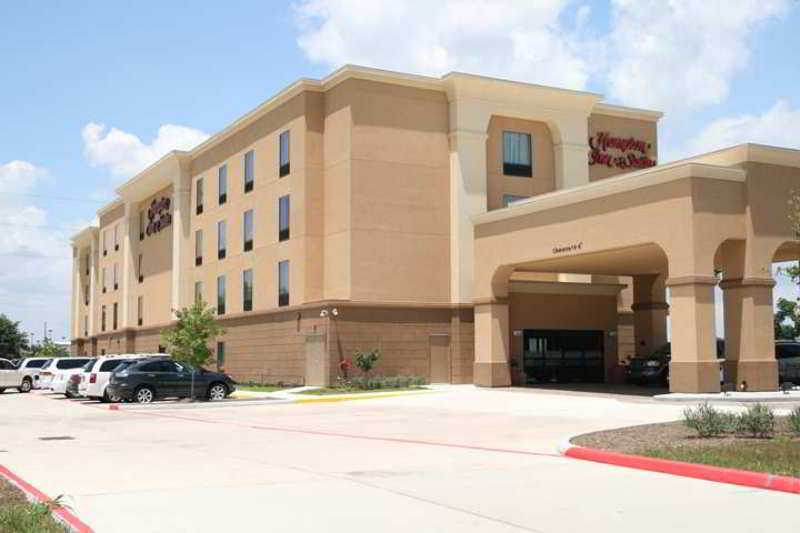 Hampton Inn & Suites Tomball Exterior photo